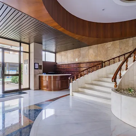 Scenic Space Lägenhet